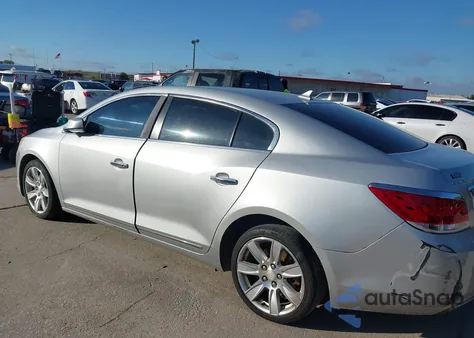 2013 Buick Lacrosse Leather Group z USA, uszkodzony, nr VIN 1G4GC5E32DF139258